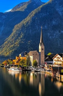 Hallstattt_Austria_031125A