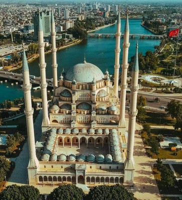 Adana_Turkey_120720A