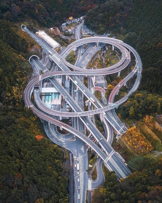 Highway Interchange in Japan_120720A