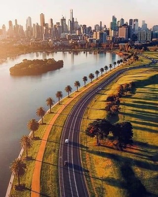 Melbourne_Australia_102521A