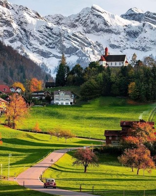 Switzerland_092621A