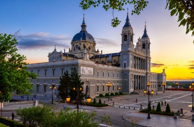 cathedral-santa-maria-la-real-de-la-almudena_092920A.jpg cathedral-santa-maria-la-real-de-la-almudena_092920A.jpg