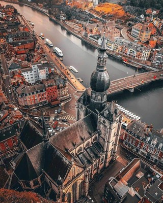 Dinant_Belgium_120420A