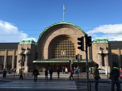 Helsinki Central railway station_Helsinki_Finland_090515A.jpg Helsinki Central railway station_Helsinki_Finland_090515A.jpg